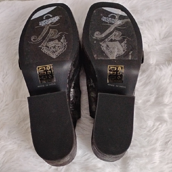 Free People Black Floral Chunky Platform Sandals Feminine Boho Whimsigoth - Picture 9 of 14